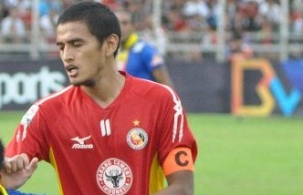 Hengki Ardiles Kembali ke Semen Padang, Kali Ini Sebagai Pelatih