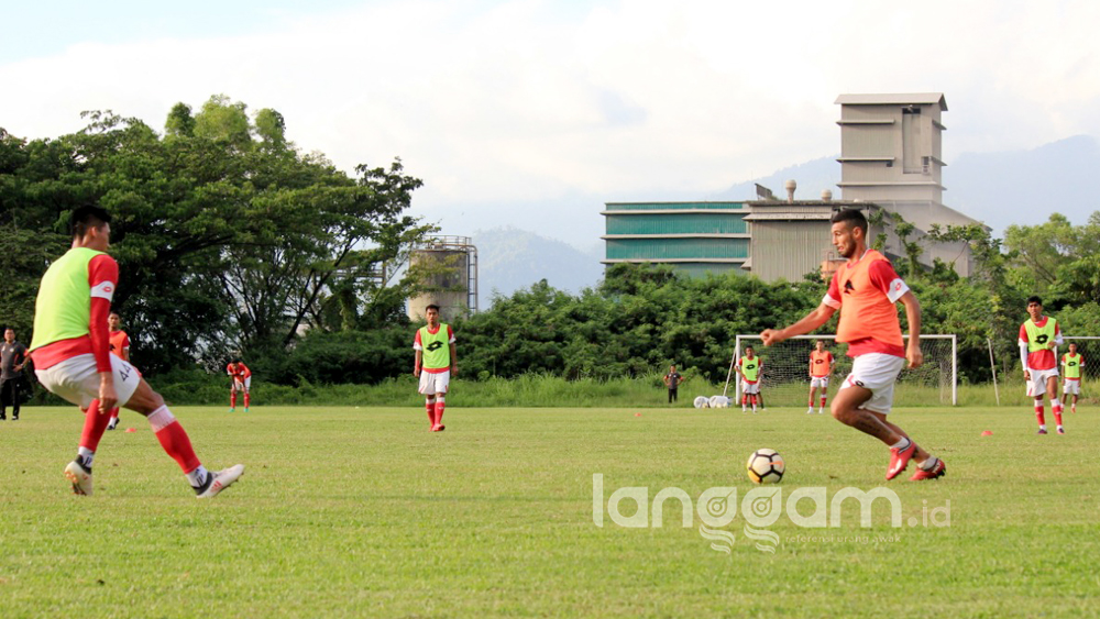 Lanjutan Tur Sumbar, Semen Padang Hadapi Nil Maizar FC