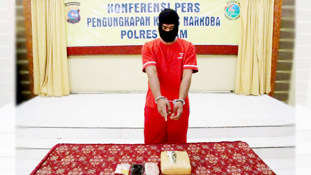 Polres Agam Tangkap Residivis Pengedar Ganja