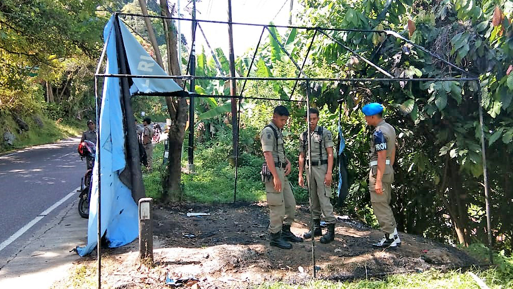 Posko Satpol PP Kota Padang di Bukit Lampu Dibakar Orang Tak Dikenal