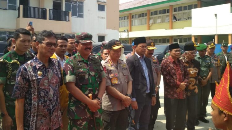 Panglima TNI dan Kapolri di UMSB. (Foto: Rahmadi)