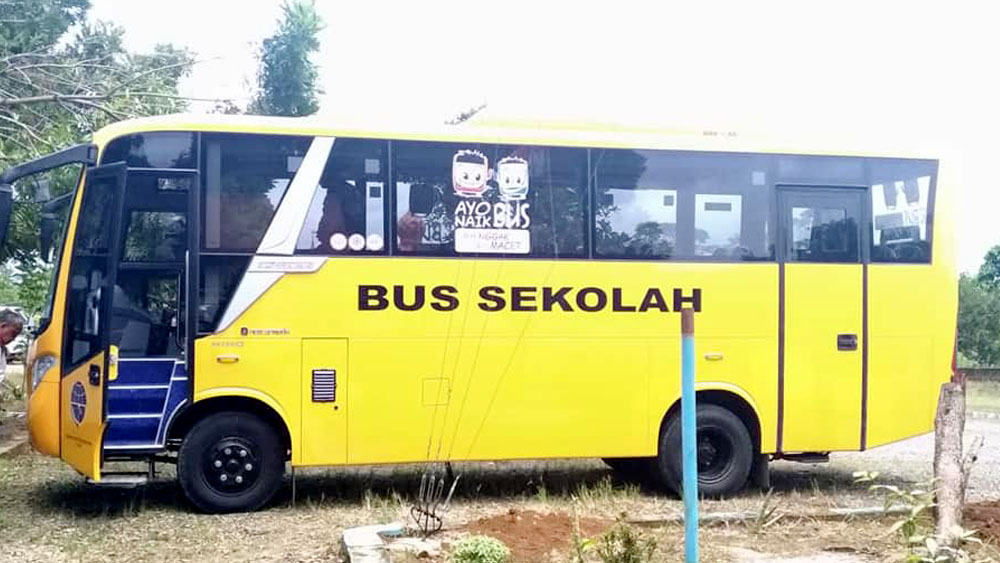 Pemkab Dharmasraya Sediakan Bus Gratis untuk Pelajar