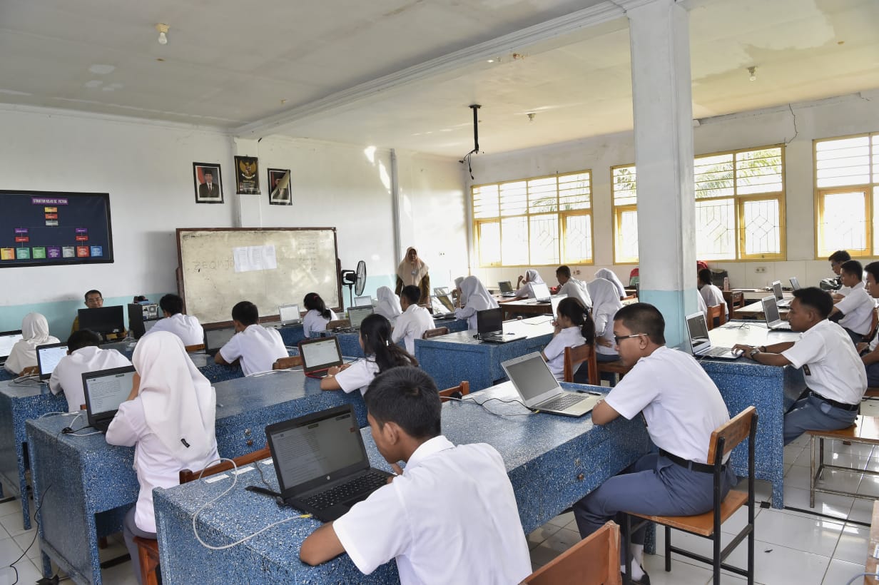Ombudsman Temukan Sejumlah Persoalan di Hari Pertama UNBK