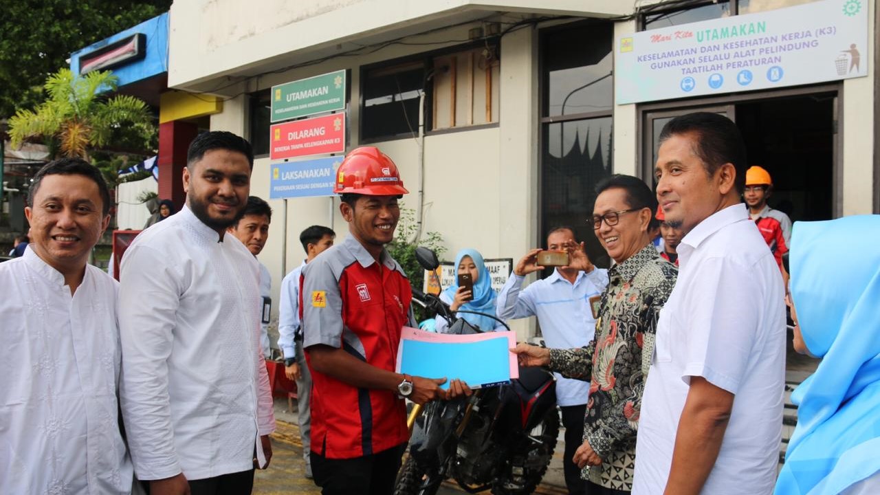 Komitmen Kepada Pelanggan, PLN Bukittinggi Deklarasi Same Day Service