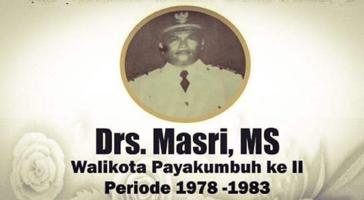 Mantan Wali Kota Payakumbuh Masri (Foto: payakumbuhkota.go.id)