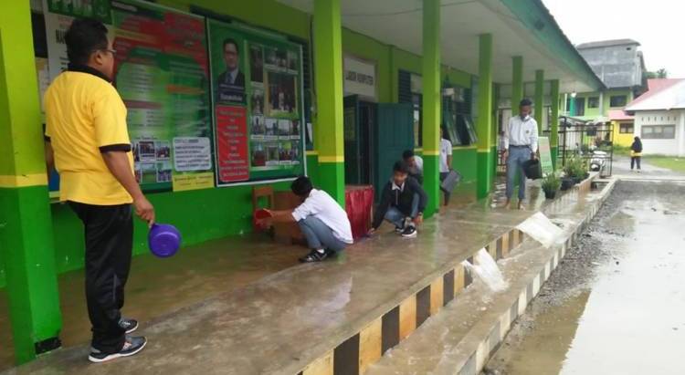 Kena Banjir Bandang, Kerugian MAN 2 Padang Pariaman Lebih Rp500 Juta