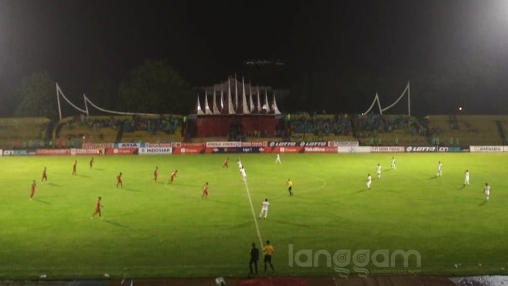 Kabau Sirah Ditanduk Badak Lampung