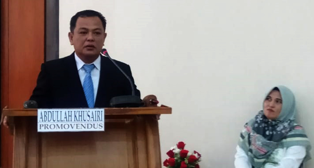 Abdullah Khusairi, Mantan Jurnalis Peraih Gelar Doktor dengan Nilai Cum Laude