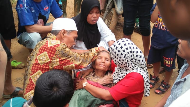 4 Hari Hilang, Nenek Fatimah di Pasbar Ditemukan dalam Kondisi Lemas