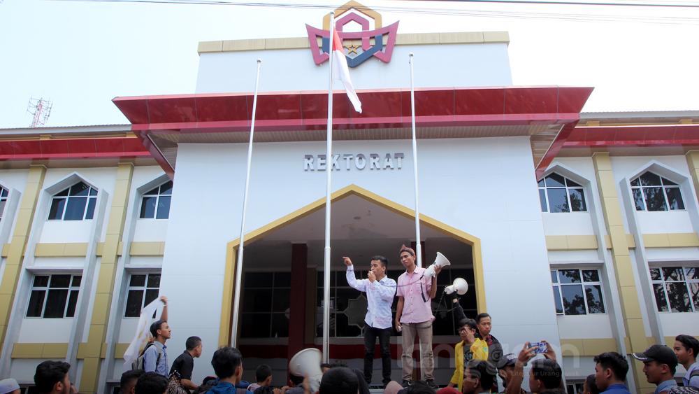 Tuntut Transparasi dan Keadilan, Ratusan Mahasiswa UIN IB Padang Gelar Aksi Demonstrasi