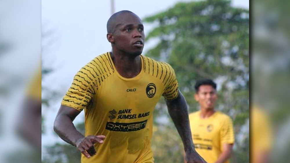 Bek Asal Brasil Jalani Trial Perdana Bersama Semen Padang FC