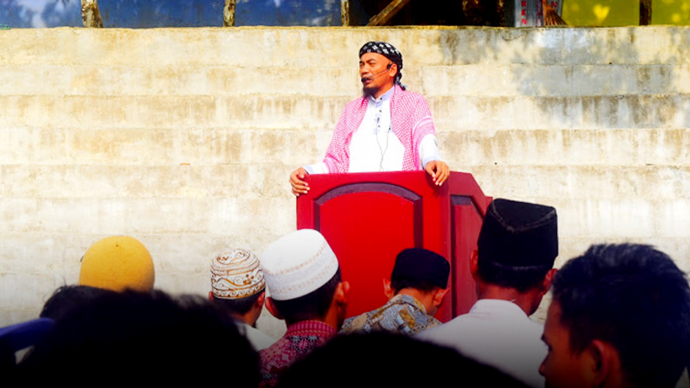 Dilanda Kekeringan Selama 3 Bulan, Umat Muslim di Mentawai Salat Istighosah