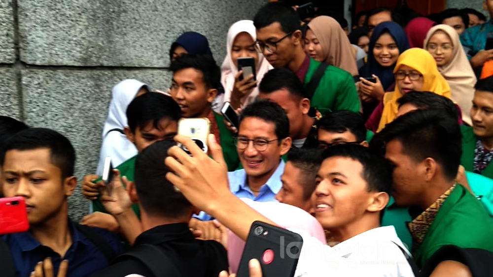 Di Padang, Sandiaga Uno Kenang Sosok Almarhum BJ Habibie
