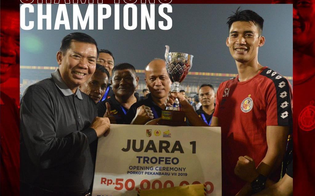Semen Padang Juara Trofeo di Pekanbaru