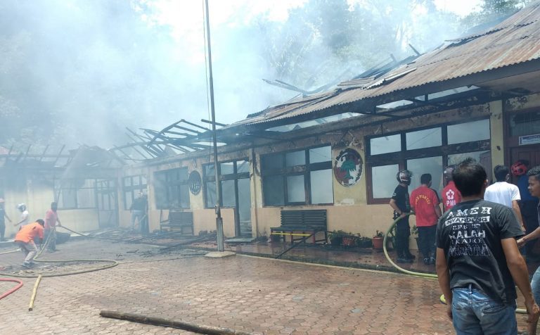 SDN 08 Champago Ipuh Bukittinggi Terbakar, Kerugian Rp500 Juta