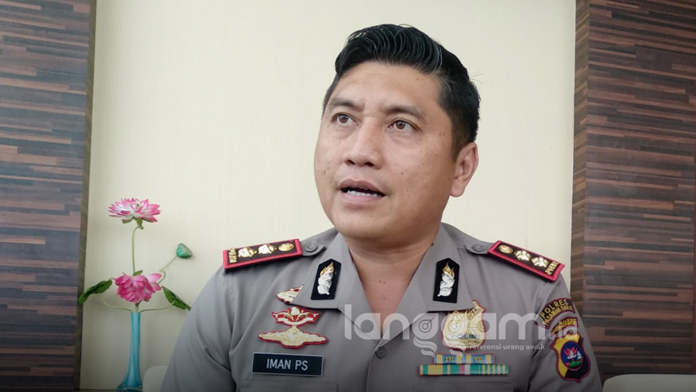 Polres Bukittinggi Tempatkan Personel di Pasar dan Tempat Wisata Saat New Normal