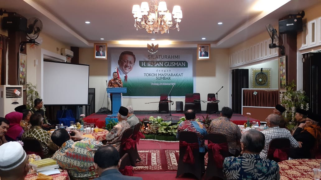 Bertemu Tokoh Sumbar, Irman Gusman Curhat Penegakan Hukum di Indonesia