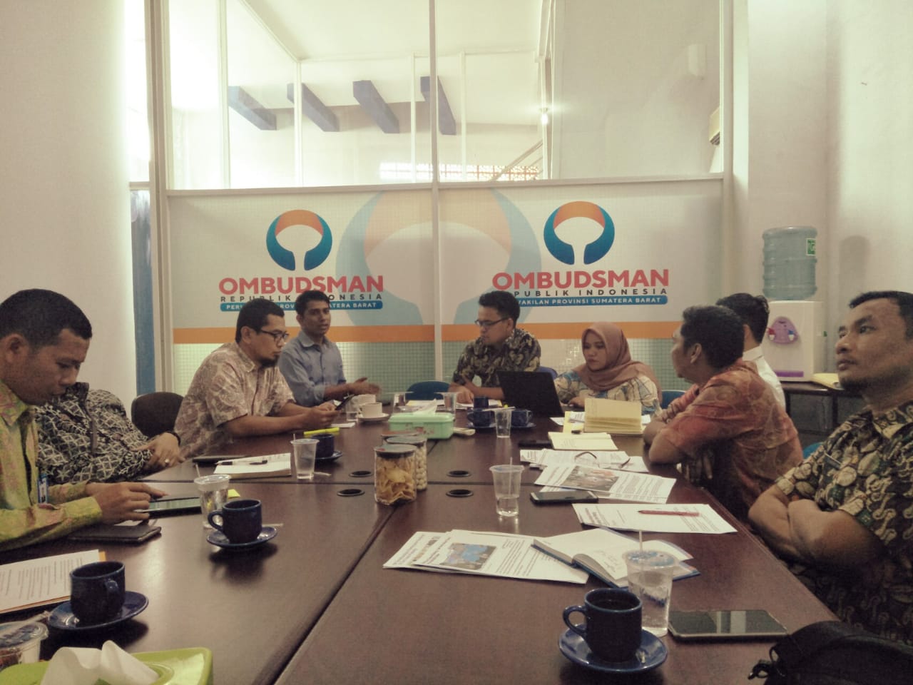 Polemik Kartu Brizzi, Ombudsman: Pramugara Trans Padang Maladministrasi