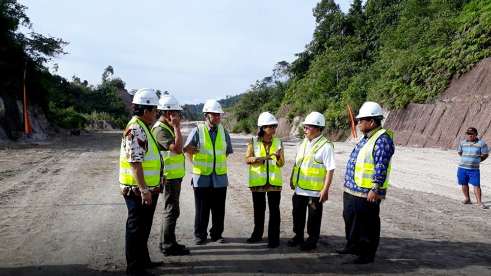 Jalan Tol Padang-Pekanbaru Masih Mangkrak