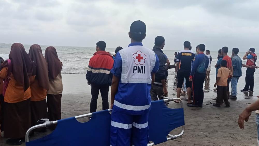 Pasca Terbaliknya Kapal Wisata di Pariaman, Nahkoda dan ABK Diamankan Polisi