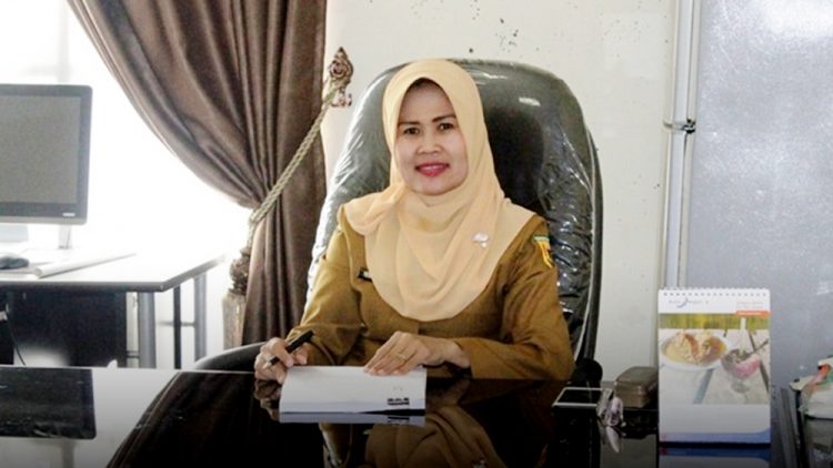 Yesrita Zedrianis, Kepala Dinas Kesehatan Kabupaten Tanah Datar (Foto: Humas Pemkab Tanah Datar)