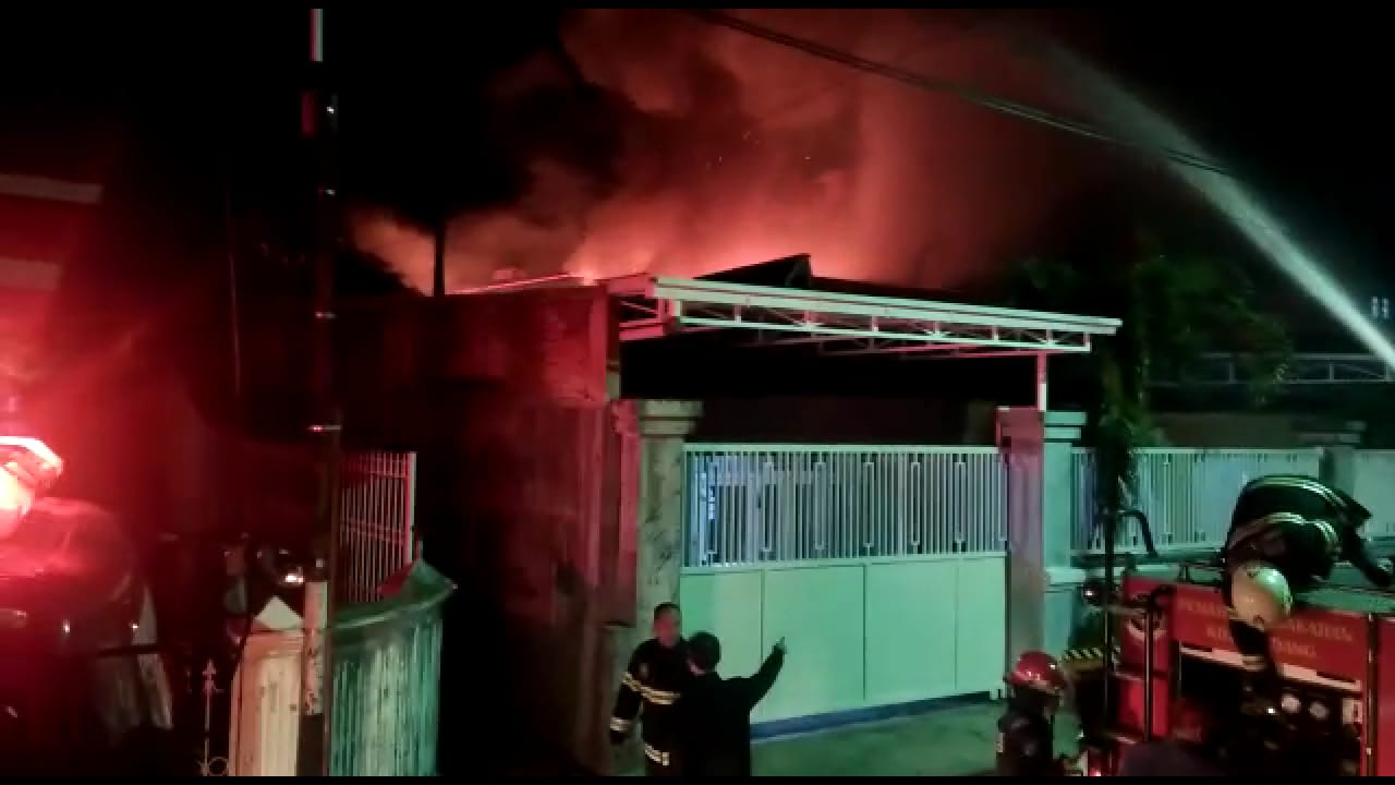 Jago Merah Mengamuk di Kawasan Padat Penduduk Padang