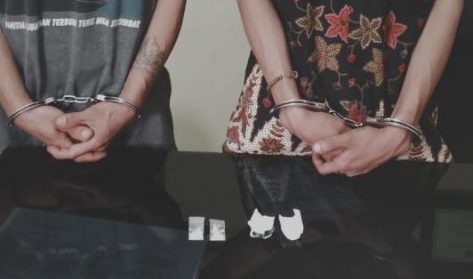 Kerja Sama Jadi Pengedar Sabu, Ayah dan Anak Ditangkap Polres Payakumbuh