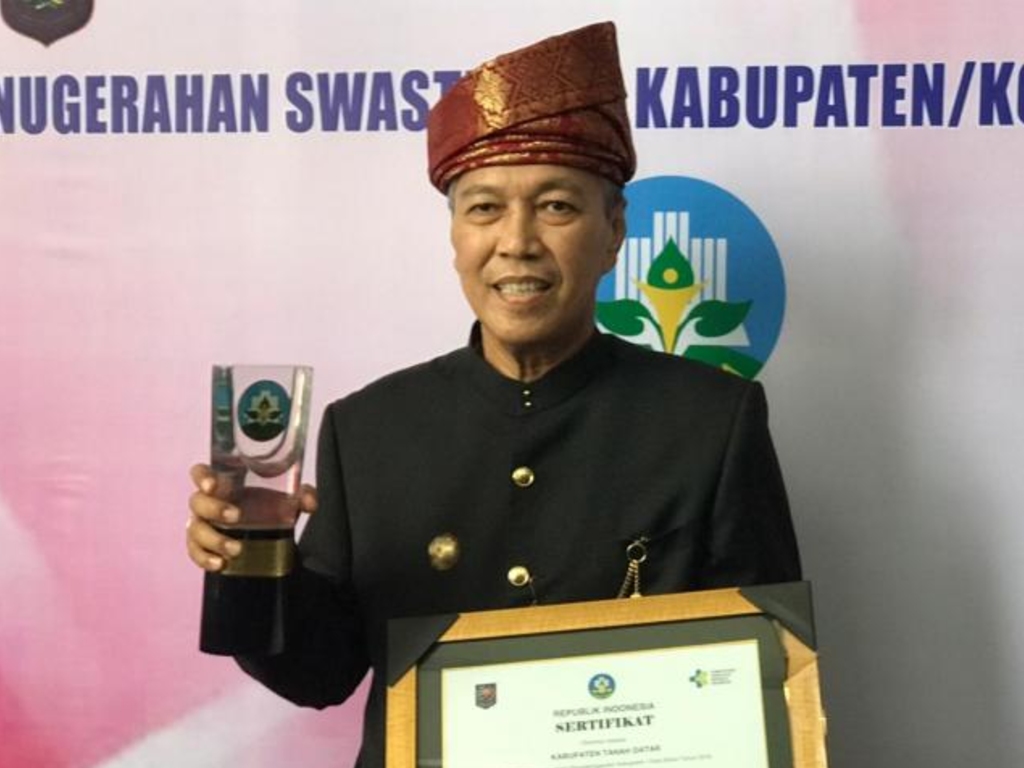 Bupati Tanah Datar meninggal