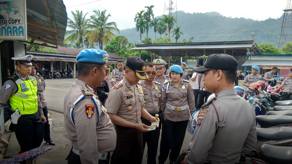 Kapolres Pessel Cek Kendaraan Dinas Personil