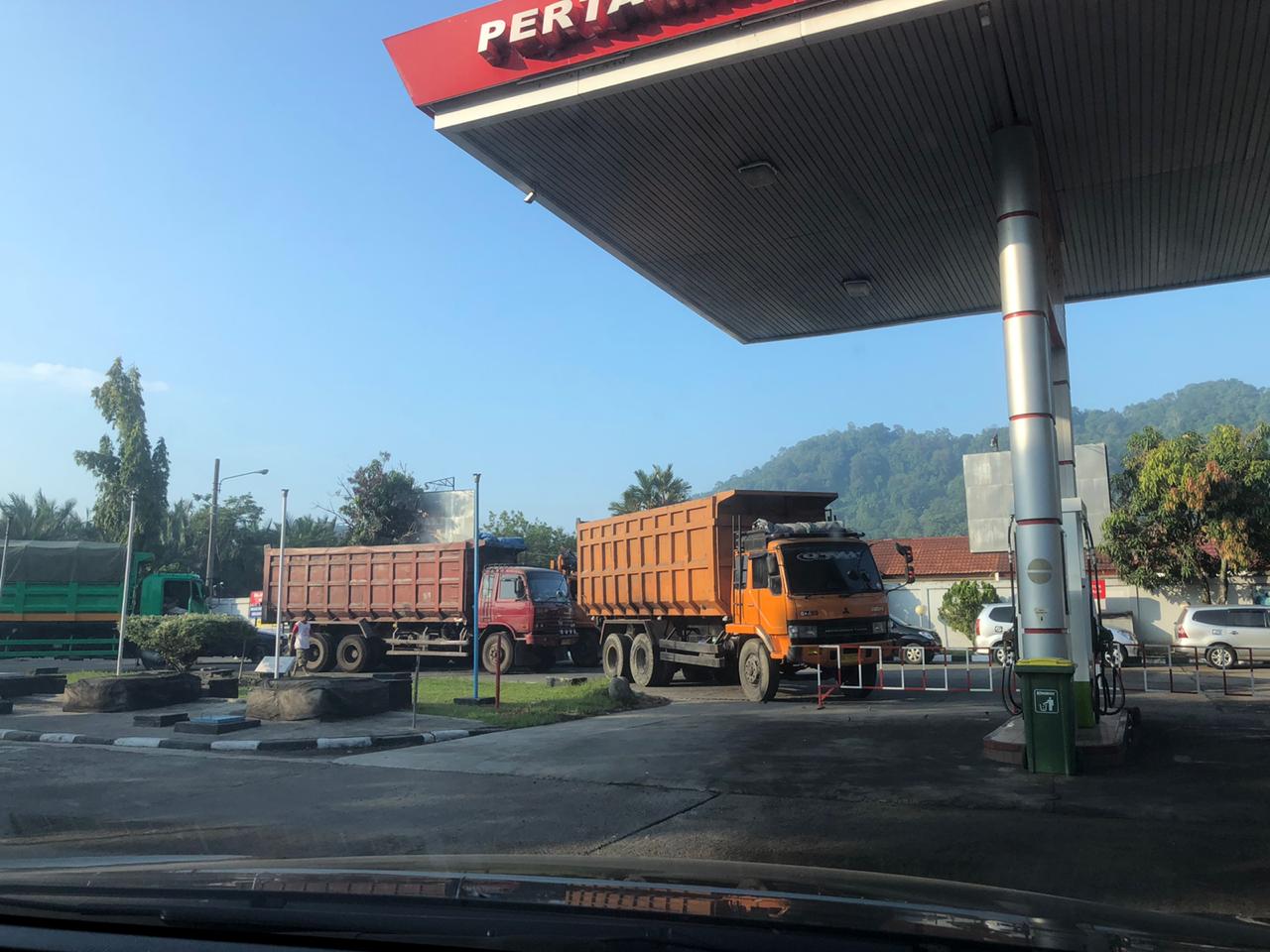 Ini Langkah Taktis Pertamina Atasi Antrian Solar yang Berlarut-larut