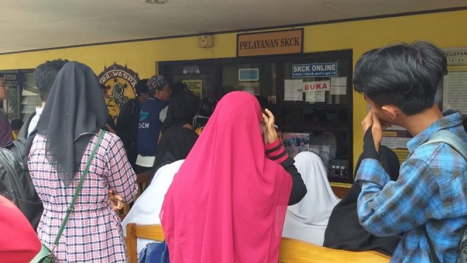 Bisa Mendaftar Online, Polres Bukittinggi Diserbu Pemohon SKCK Jelang Pendaftaran CPNS
