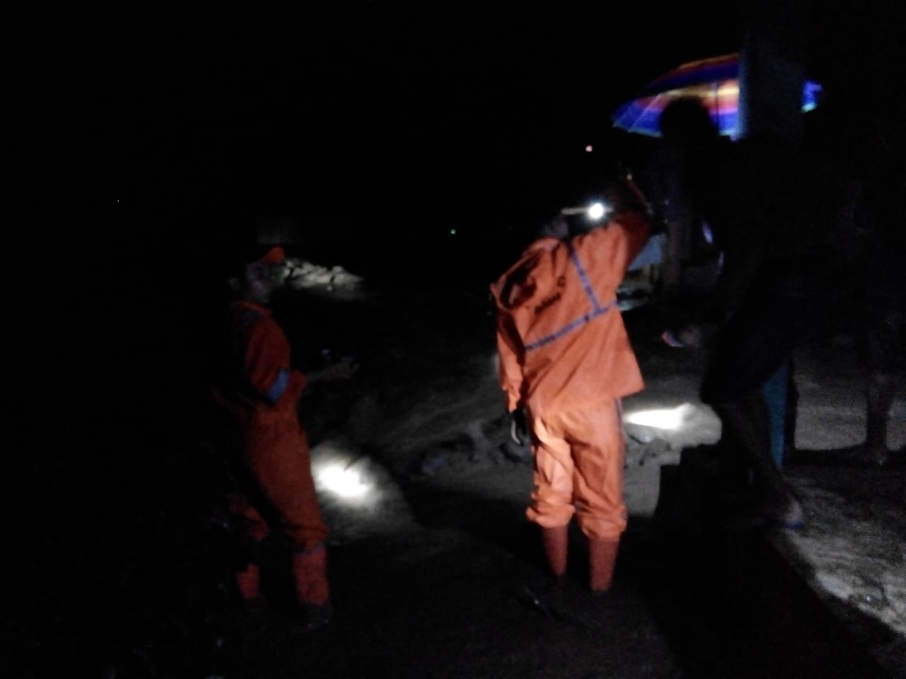 Banjir Bandang Terjang Agam, 2 Rumah Hanyut