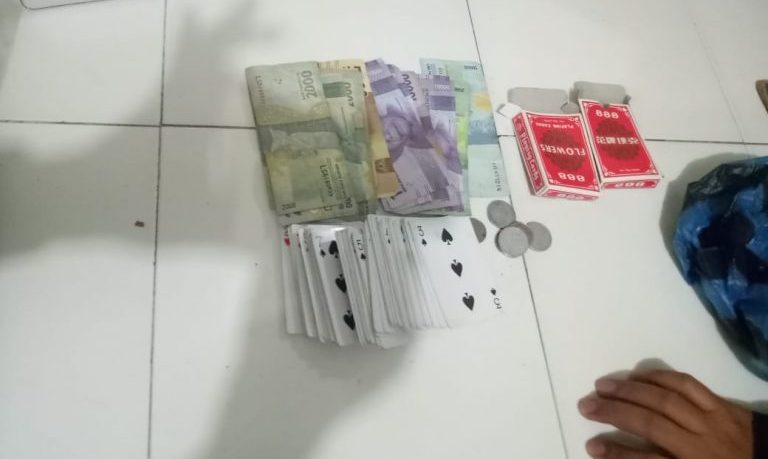 Pelaku Judi di Pesisir Selatan Kocar-kacir Digerebek Polisi
