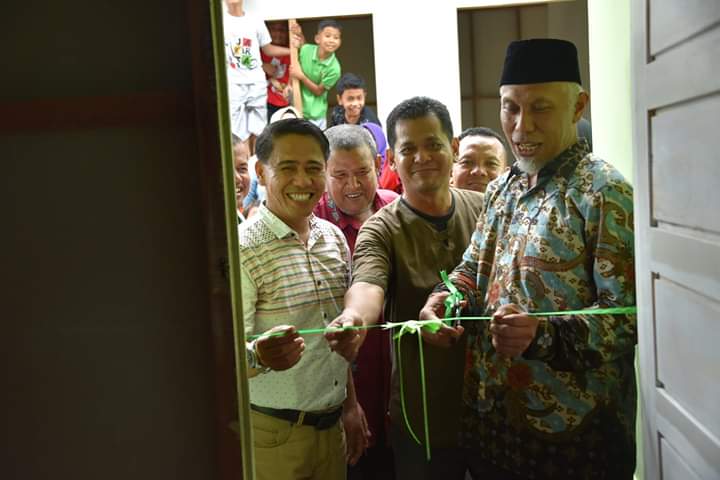 Perantau Koto Tangah Bedah Satu Rumah Warga Padang