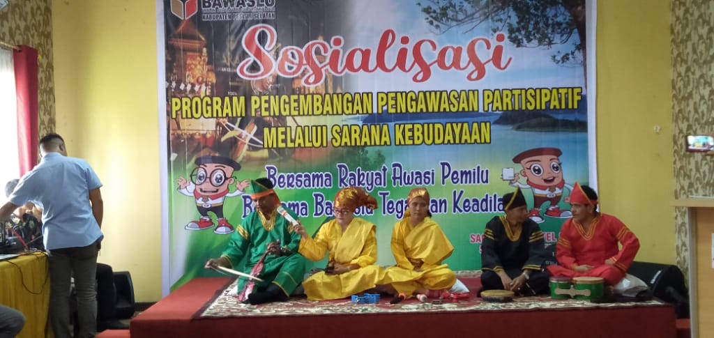 Bawaslu Pessel Gandeng Musik Rabab Awasi Pilkada 2020