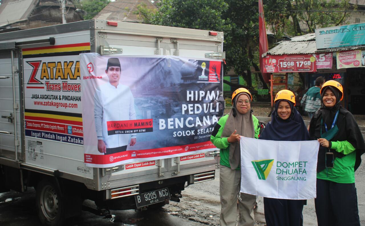 HIPMI Sumbar dan Dompet Dhuafa Singgalang bantu korban banjir Solok Selatan