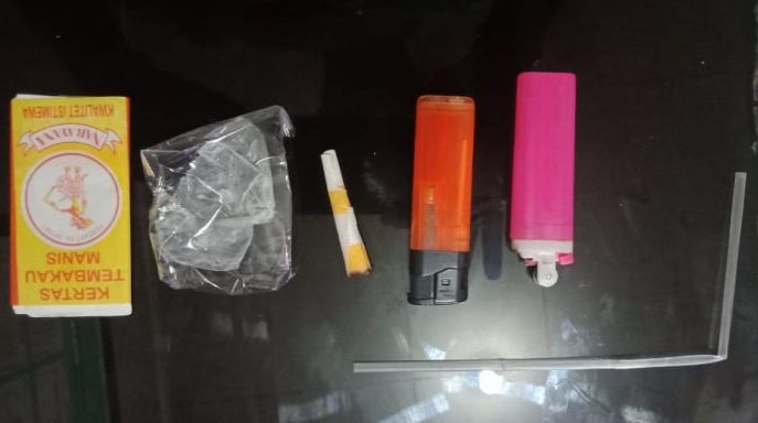 Diduga Pesta Ganja dan Sabu, 4 Pemuda Ditangkap di Solok