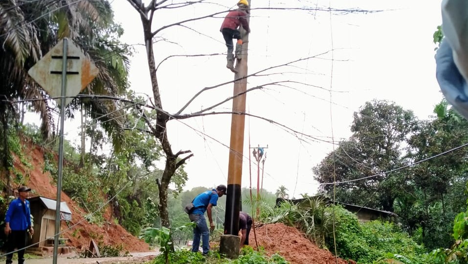 Banjir Bandang Sijunjung dan PLN Sumbar