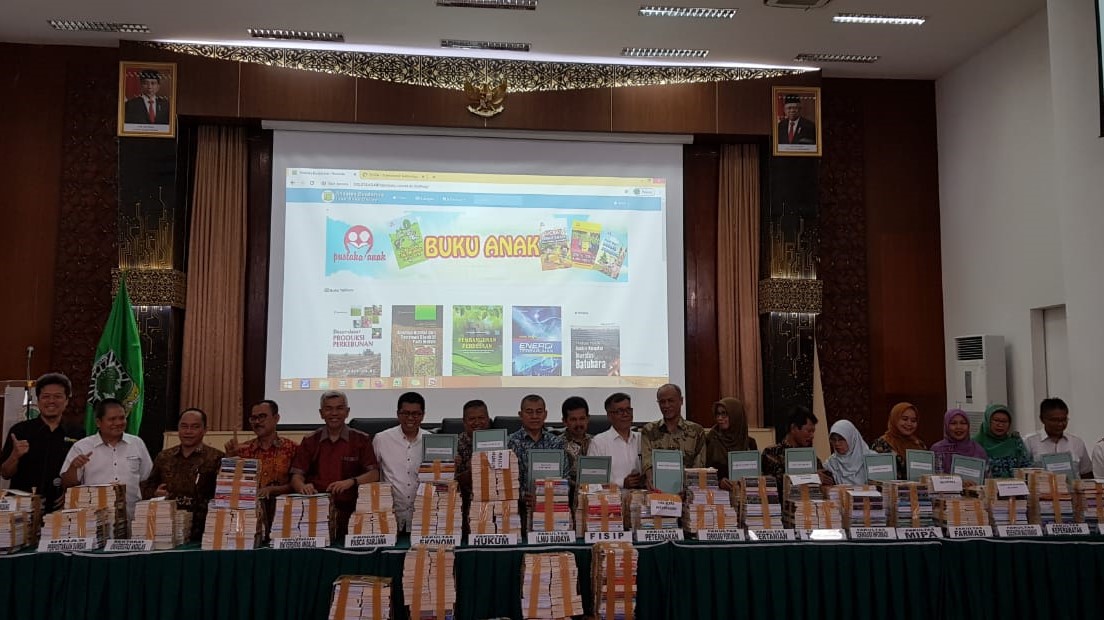 Kampus Unand Terbitkan buku