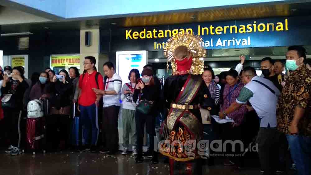 Penyambutan turis China di Sumbar