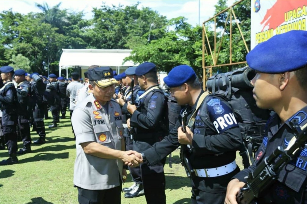 Kapolda Sumbar menyambut kedatangan Brimob usai bertugas di Papua