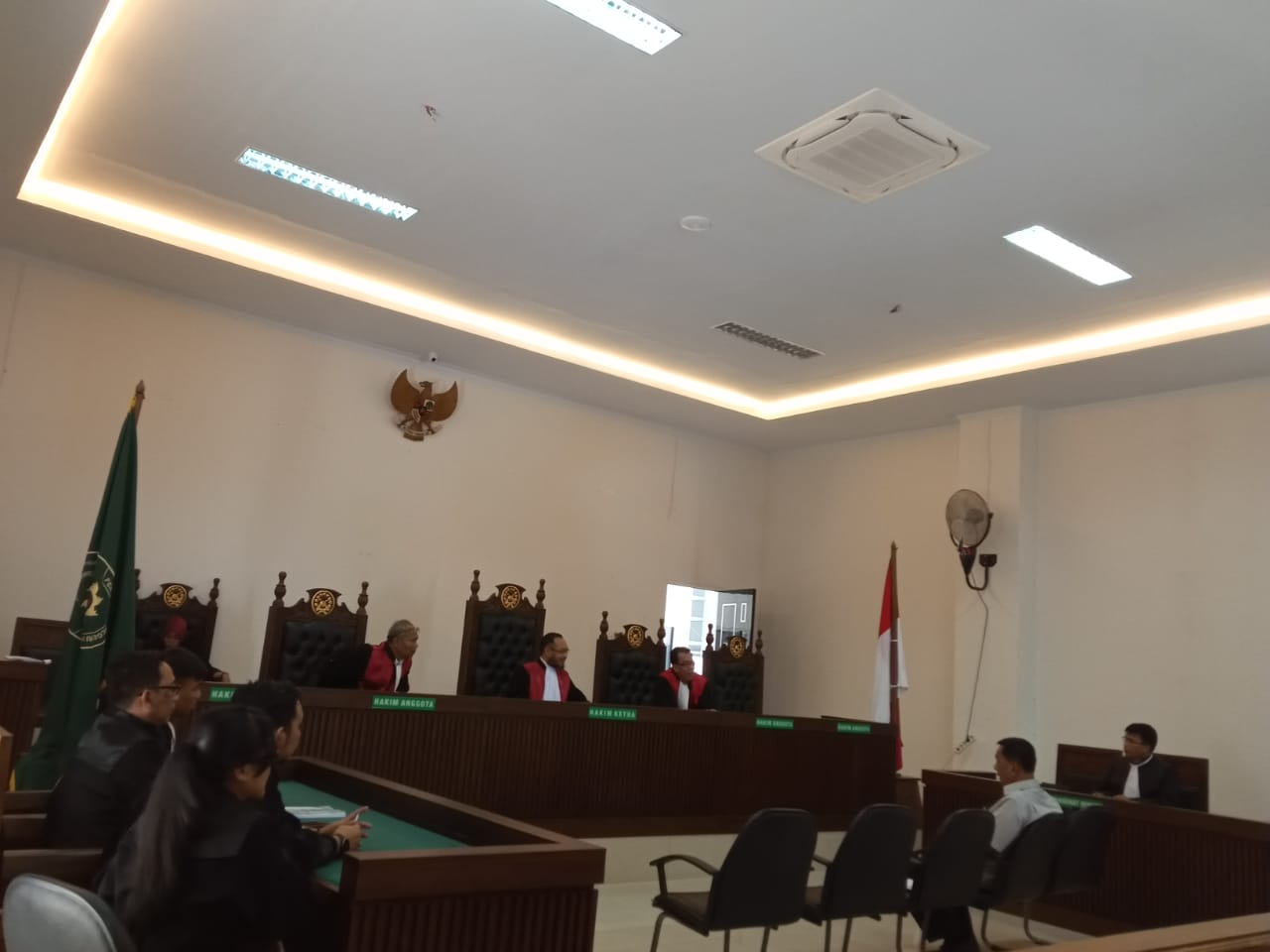 Terdakwa Rusma Yul Anwar saat menjalani sidang tuntutan