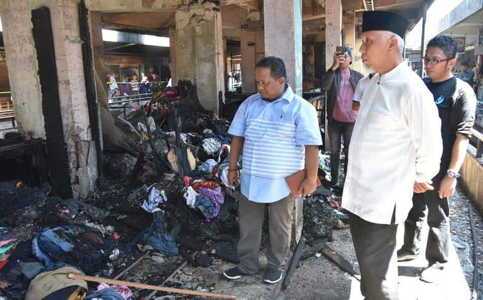 Pemko Padang Akan Bantu Korban Kebakaran di Pasar Raya Padang