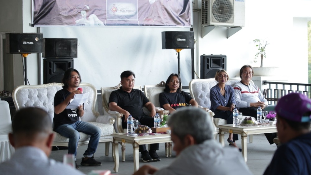 Dewa Budjana, Trie Utami dan Purwa Tjaraka Konser Pakai Alat Musik Masa Lalu di Dharmasraya