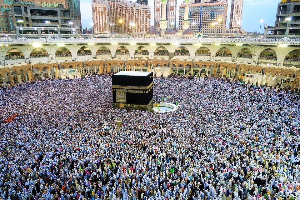 Jemaah Umrah Sumbar gagal berangkat ke Mekkah