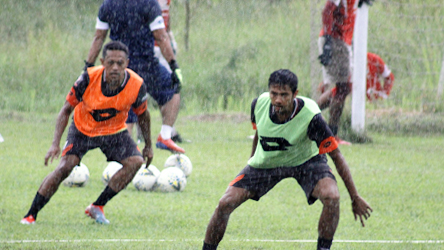 Novrianto Balik ke Semen Padang FC