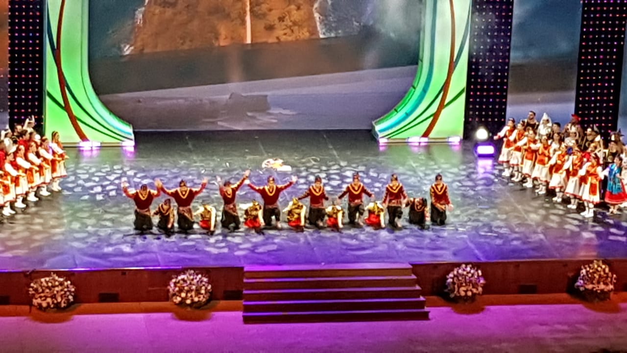 Ketika Tari Indang Pukau Hadirin di The State Kremlin Palace Rusia