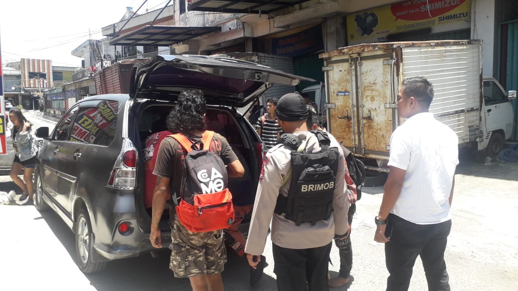 Anak Punk ditangkap polisi di Padang