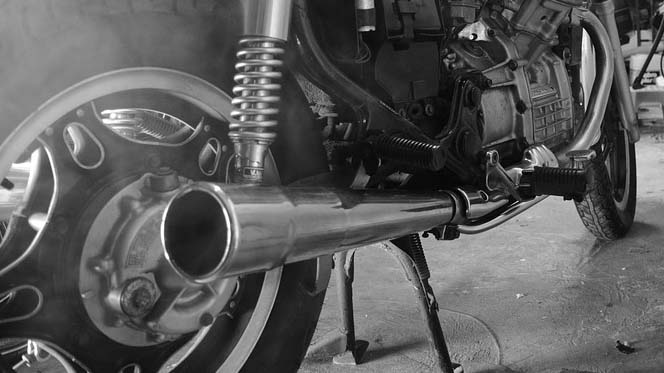 Polresta Padang Amankan 12 Sepeda Motor dalam Razia Balap Liar