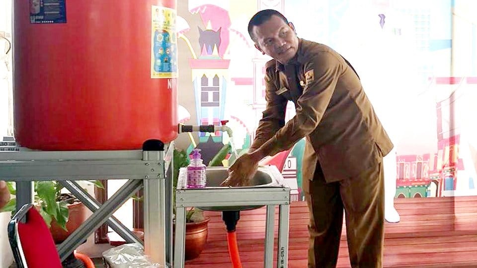 Antisipasi Covid-19, Pemko Pariaman Sediakan Tempat Pencuci Tangan Bagi ASN